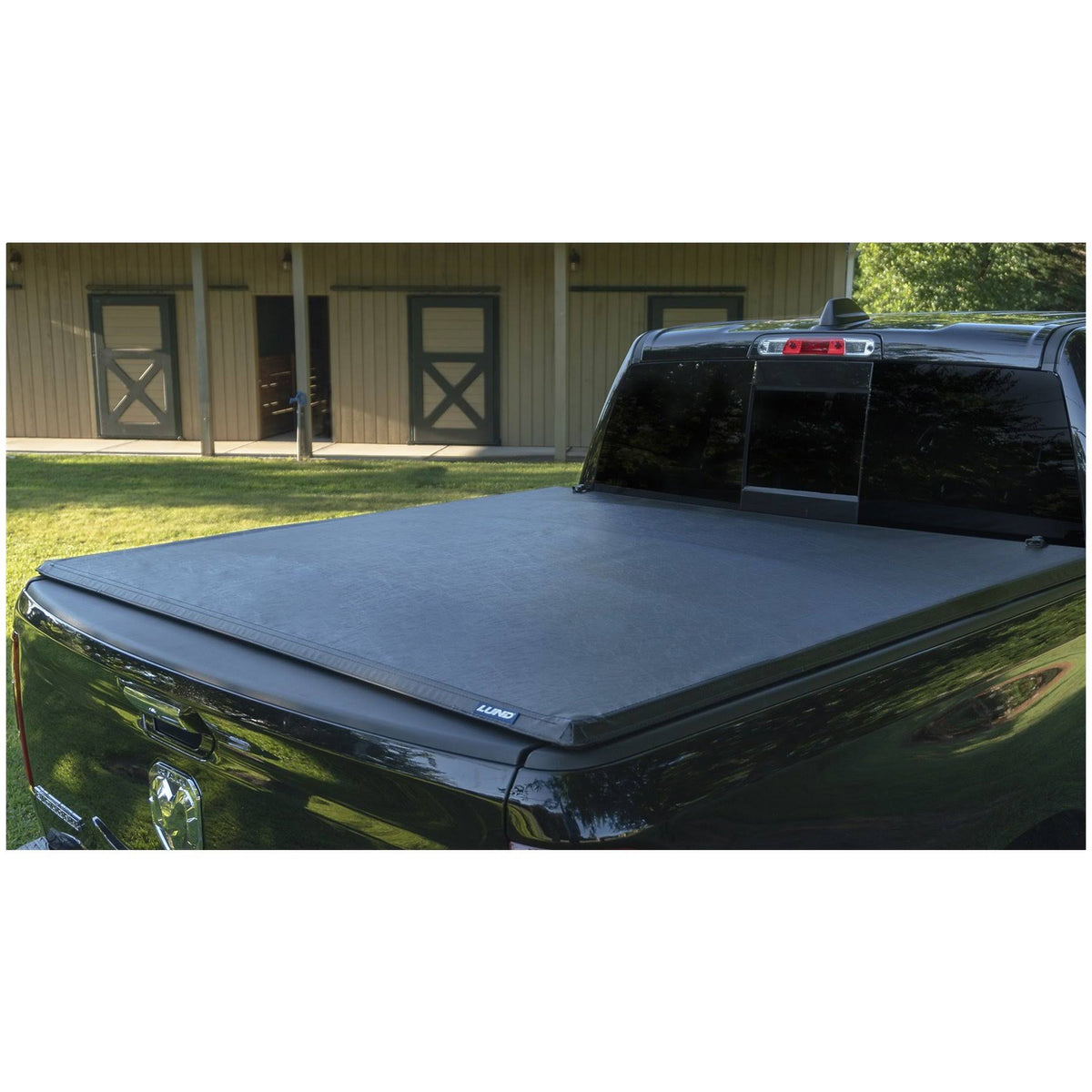 Tri-Fold Tonneau Cover H8375