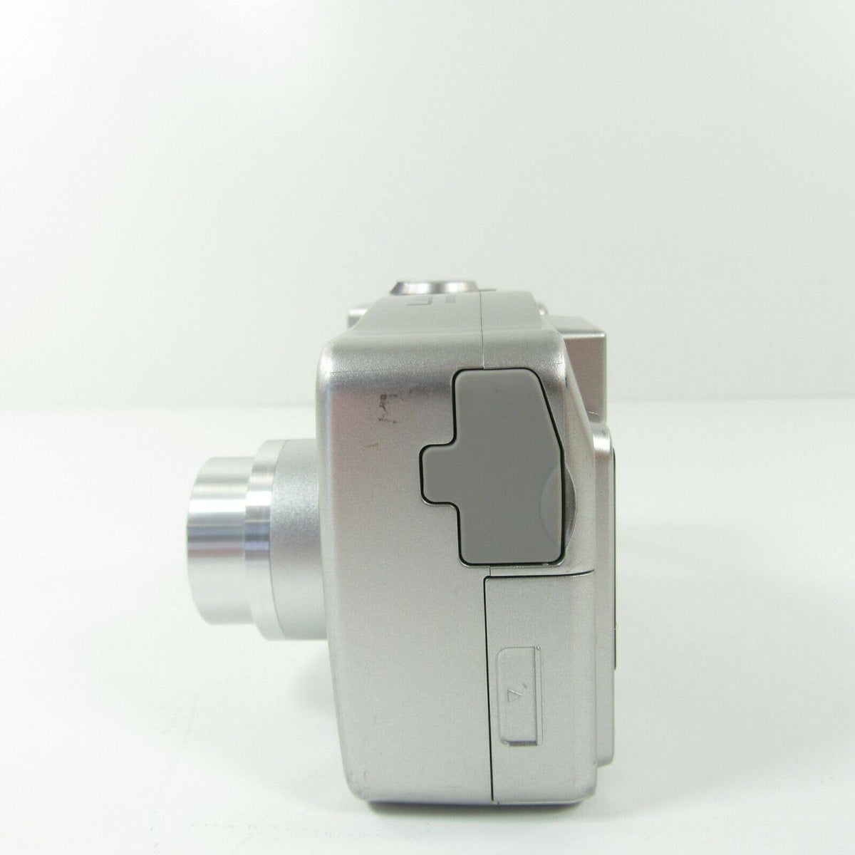 Silver 4.0MP Digital Camera E2625