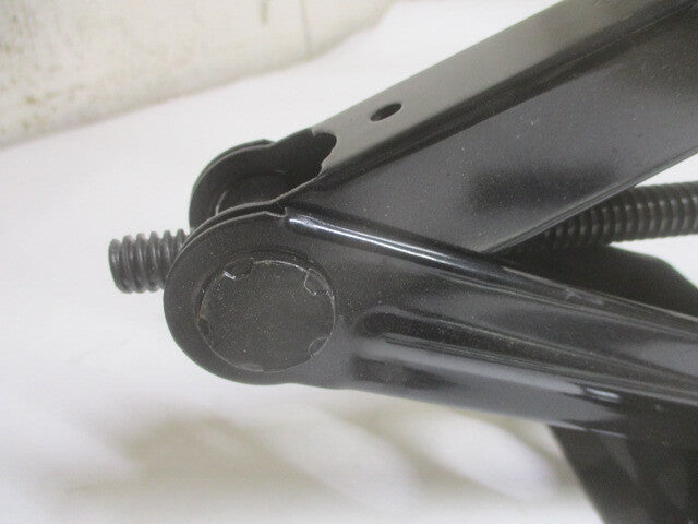 14 15 16 17 Subaru Forester Wheel Tire Jack Assembly w/Tools OEM A504406