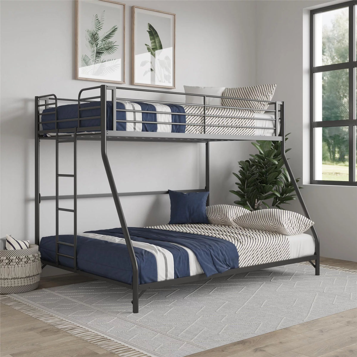 Black Twin-over-Full Metal Bunk Bed J658
