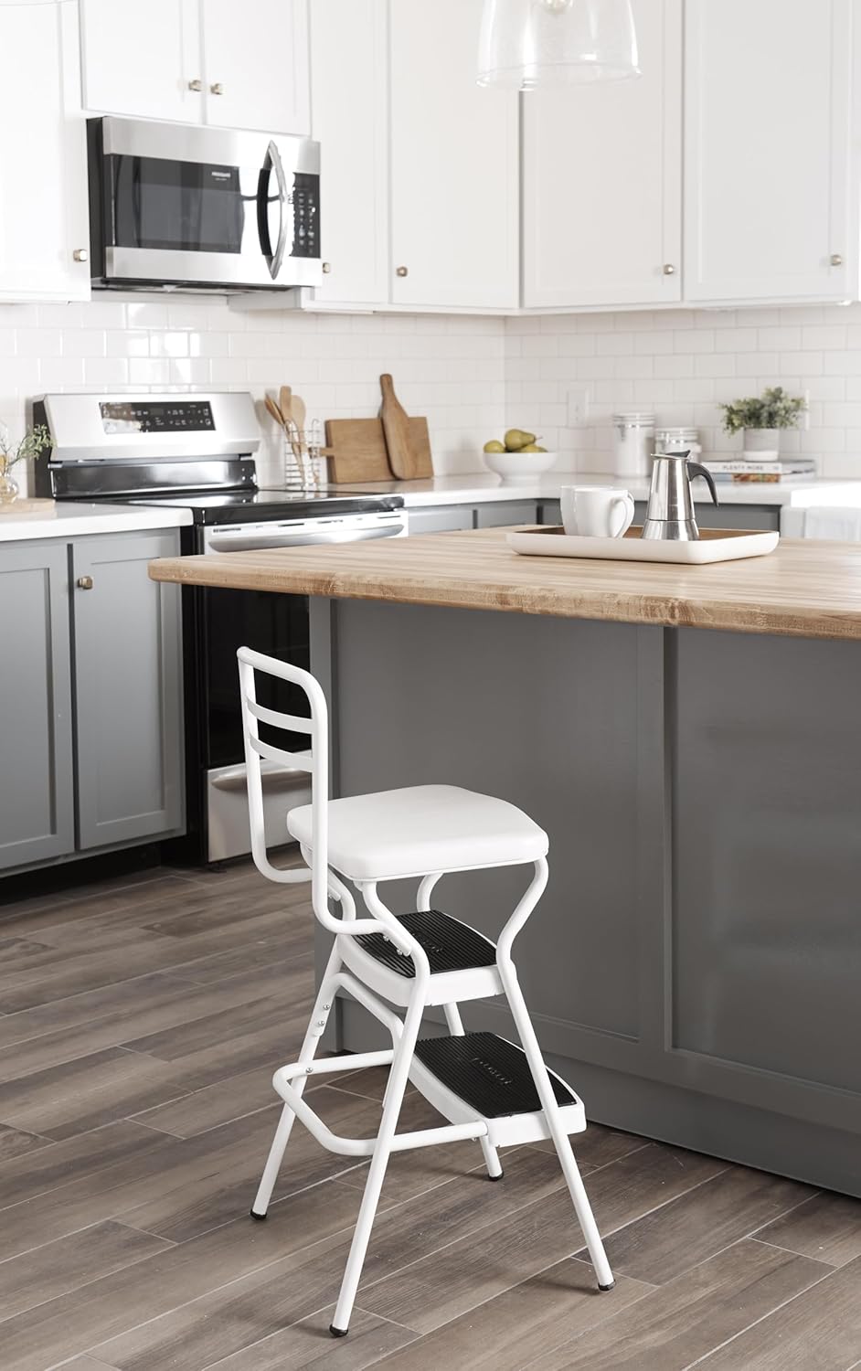 Teal and White Retro Chair with Step Stool E931524