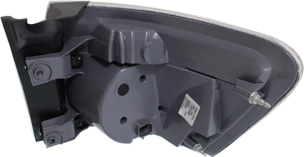 Tail Light Assembly Pack of 2 B642