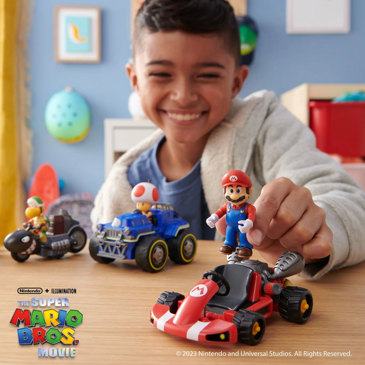 2.5 inch Mario Action Figure with Pull Back Racer T2470