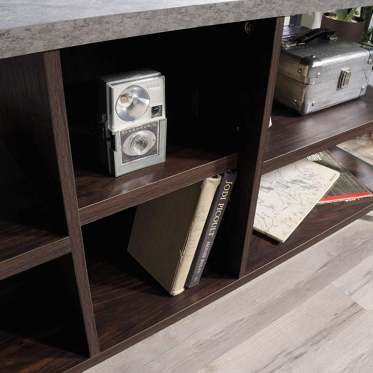 Rich Walnut Finish Credenza M797