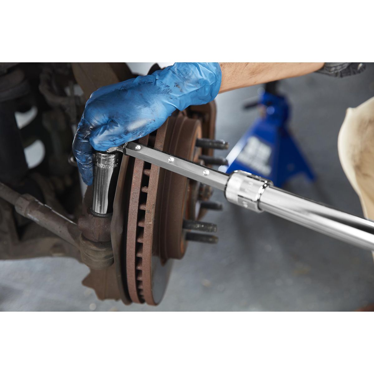 1/2 in. Drive Extendable Breaker Bar P800