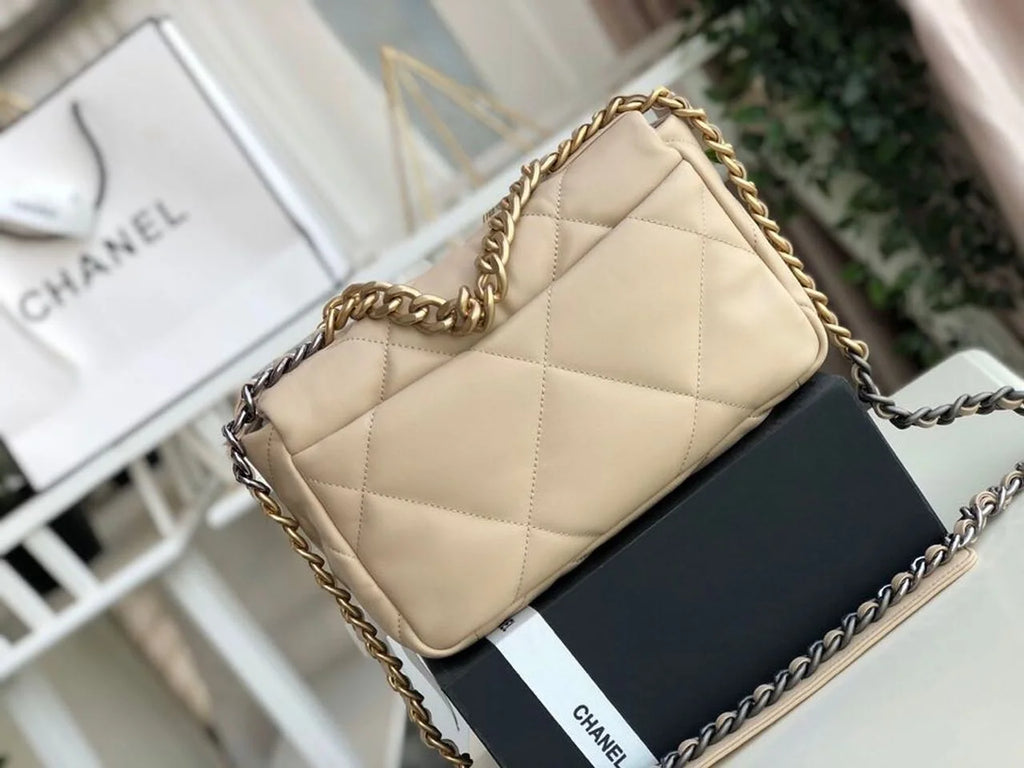 Beige Flap Bag E911