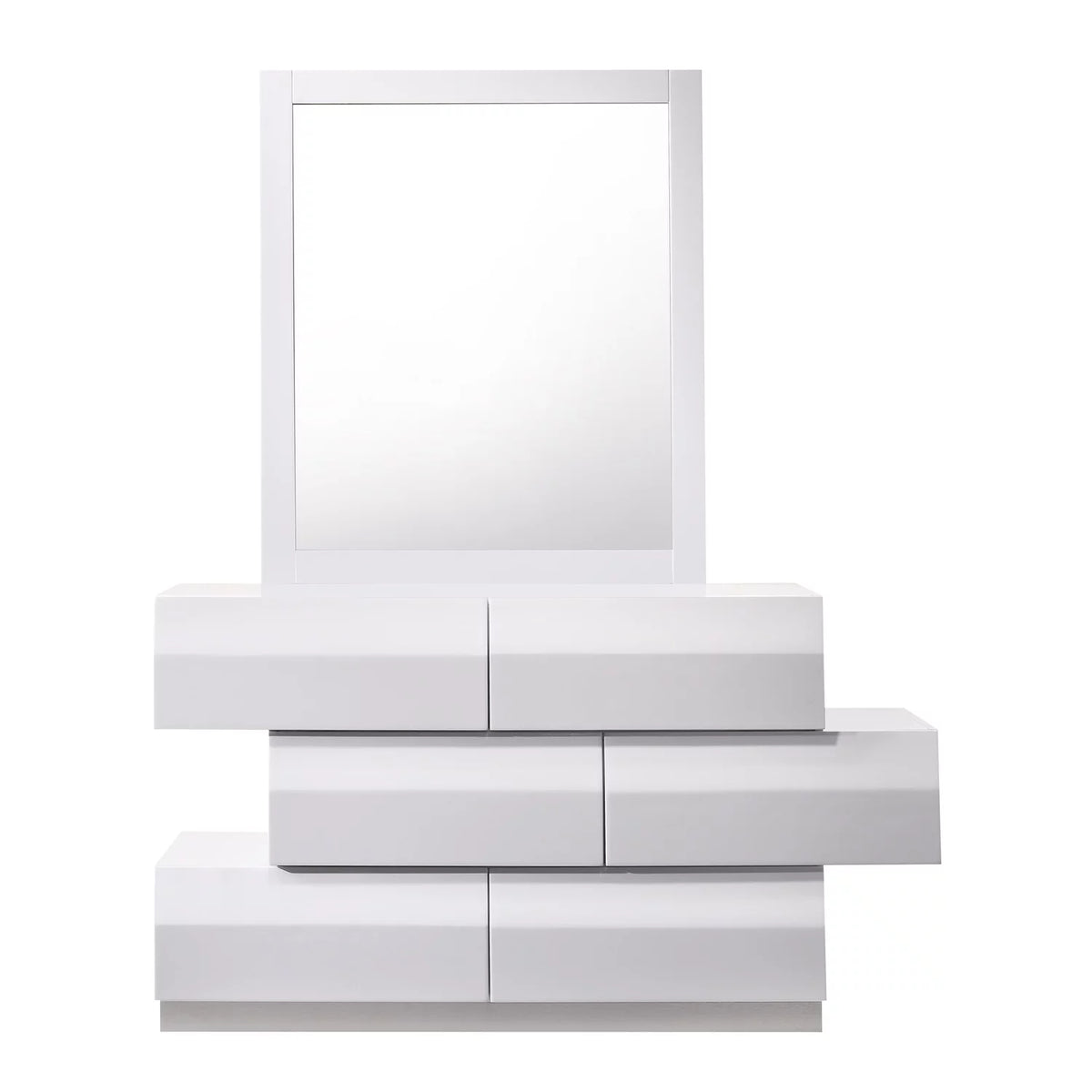 White Dresser & Mirror Q38378