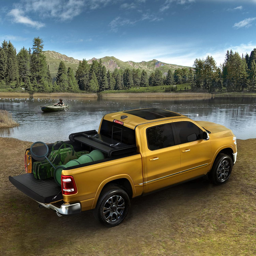 Soft Tri-fold Truck Bed Tonneau Cover for 2019-2022 Chevy Silverado/GMC Sierra 1500, 6.6 ft Bed T237617