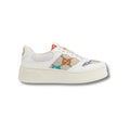 White Sneaker E786