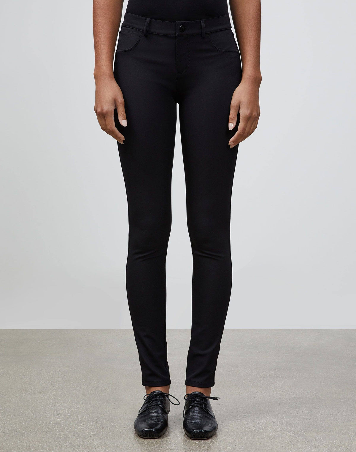 Black 6 Stretch Mercer Pant P701830