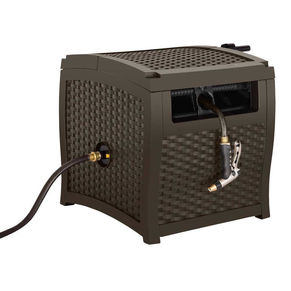 Wicker Hideaway Hose Reel with Brass In-Out Tube Y536641