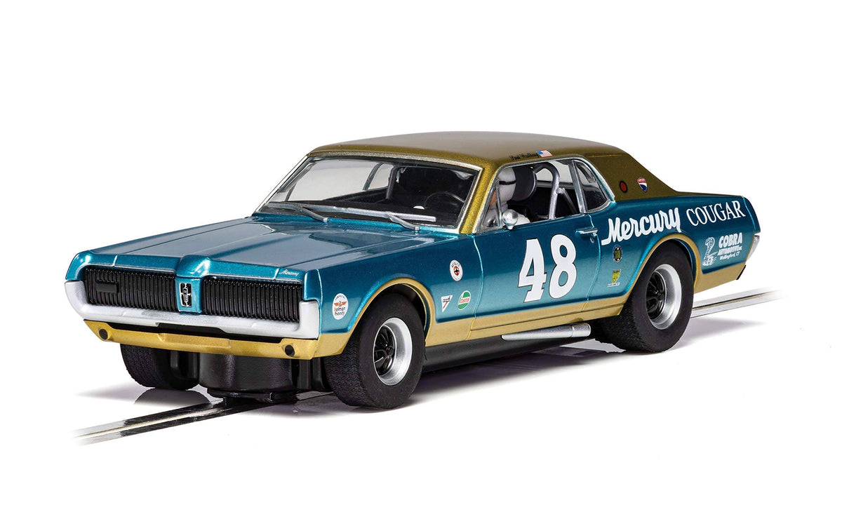 1:32 Slot Race Car Q6038