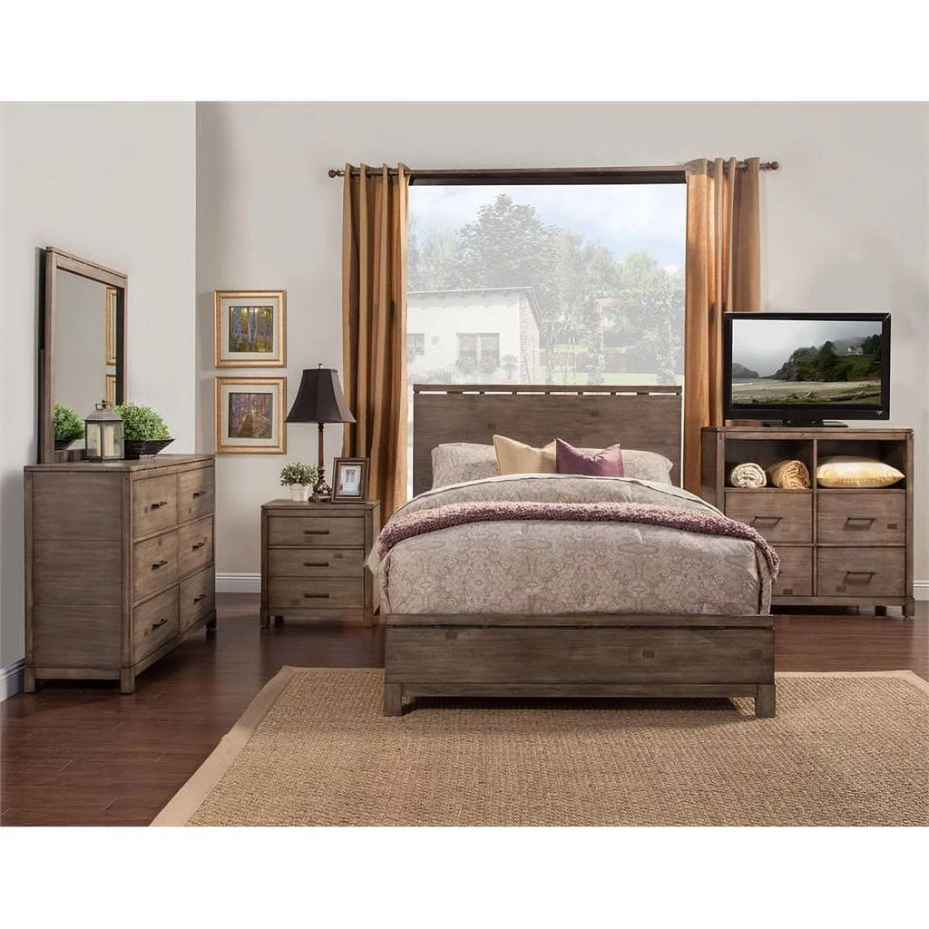 4 Piece Wood Dresser Mirror and Nightstand H347