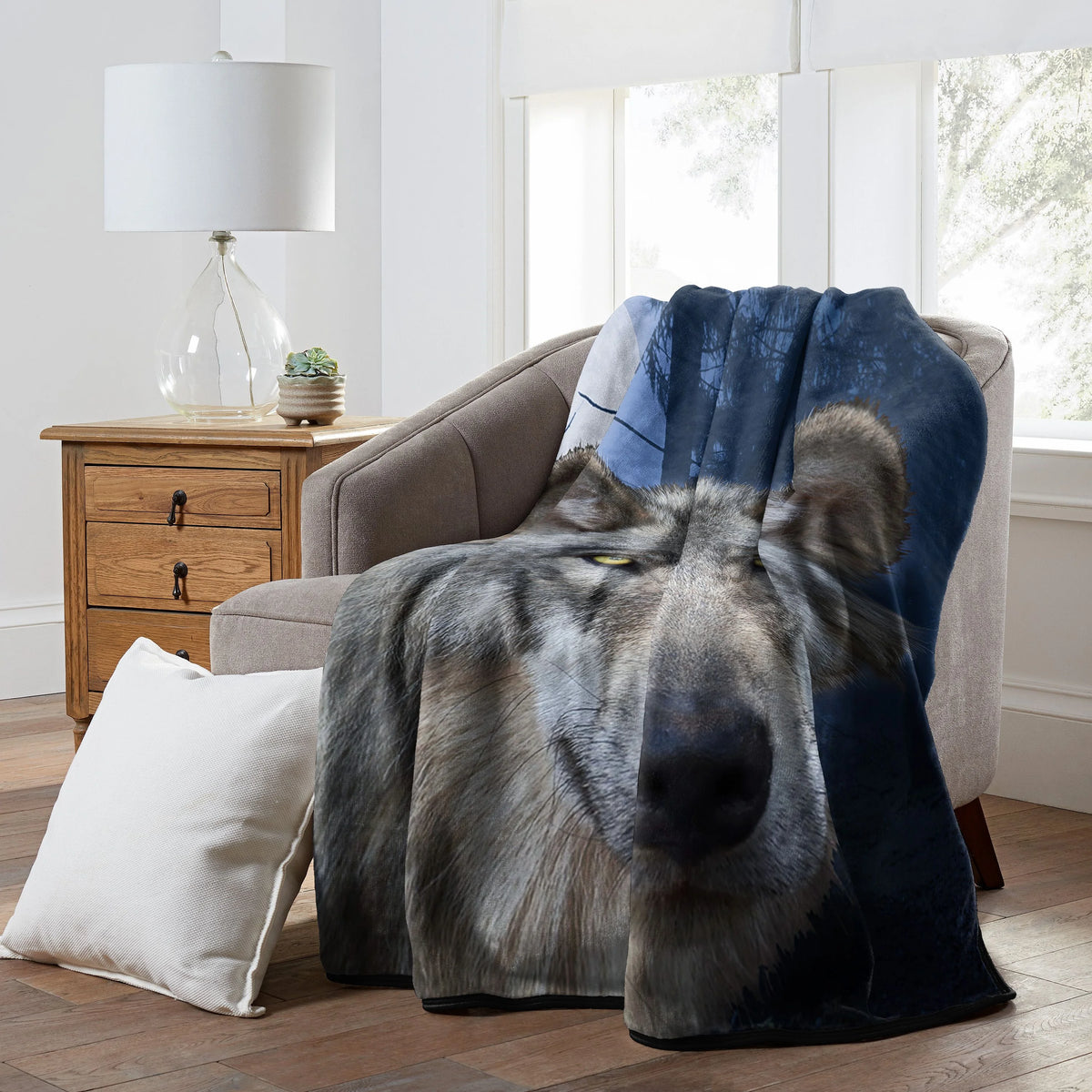 Oversized Raschel Throw Blanket, 60 x 80 inches Z609621