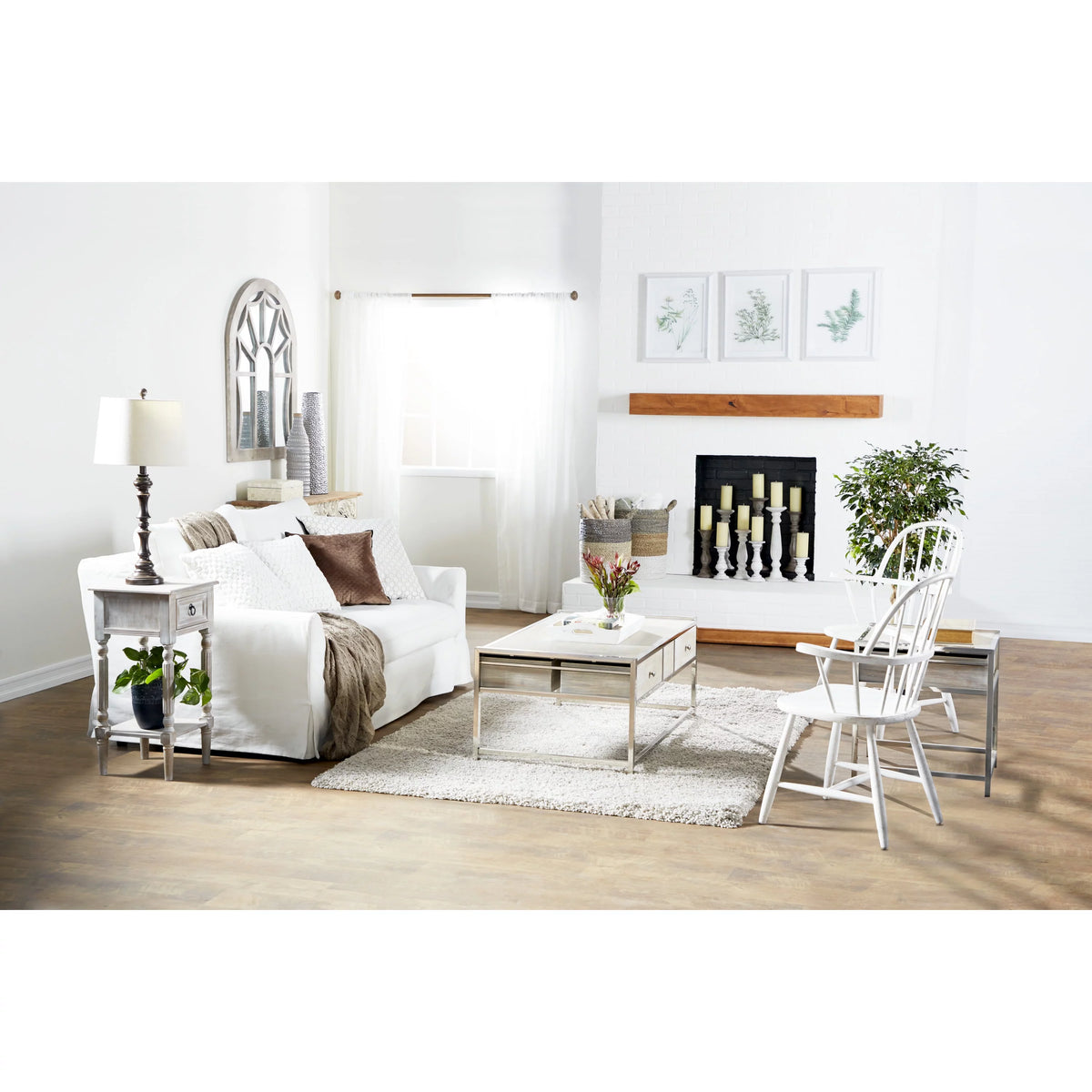 36" x 44" Cream Arched Top Wall Mirror U40899