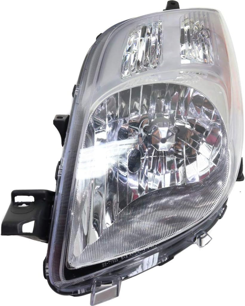 2007 2008 Toyota Yaris Headlight Assembly Driver and Passenger Side Hatchback E63926