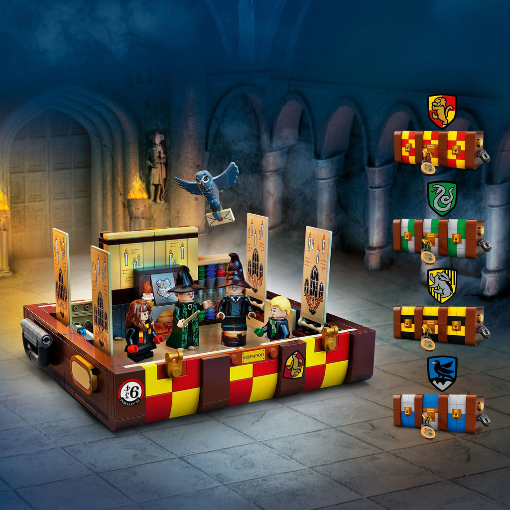Customizable Toy Luggage Set with Minifigures D230